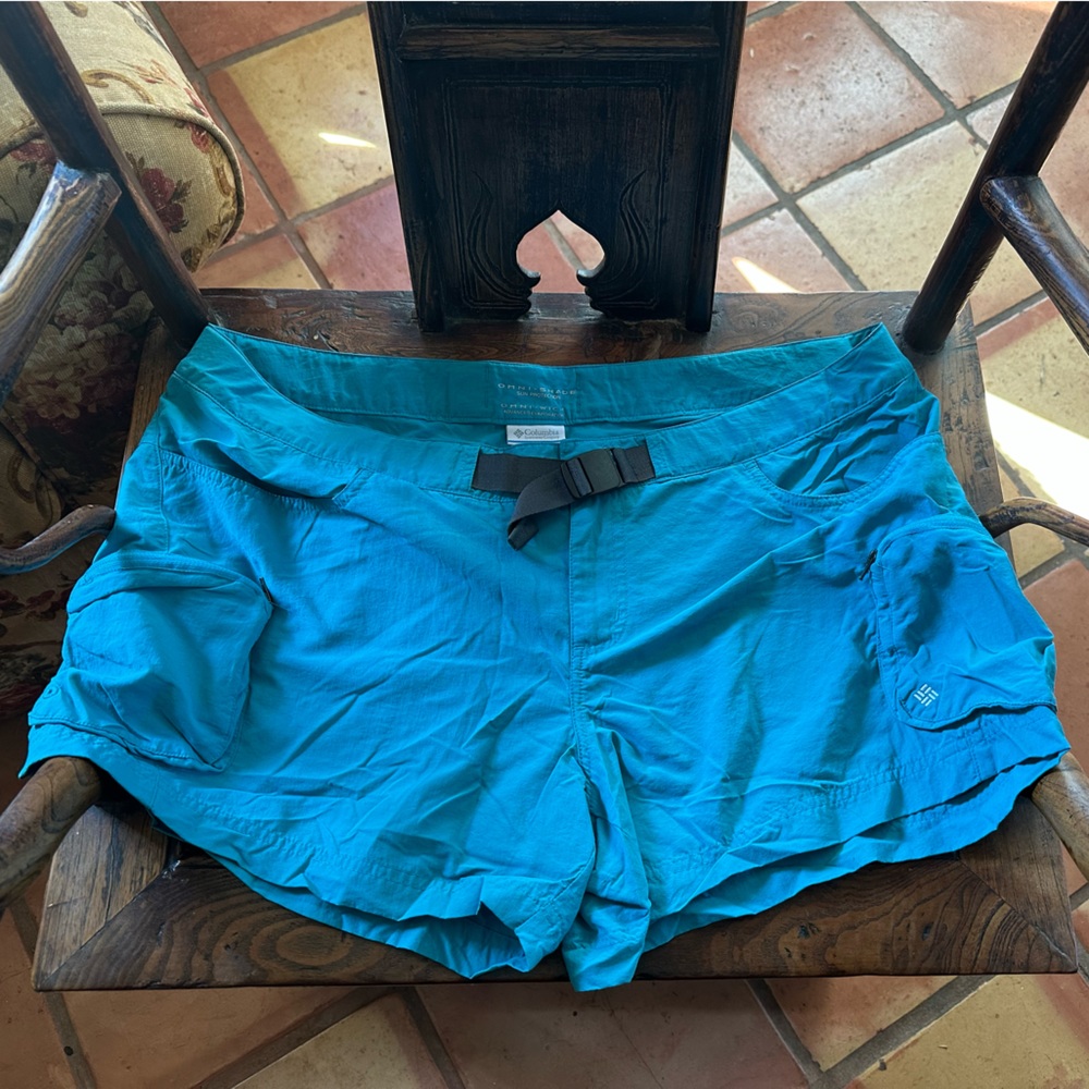 Columbia Omni-Shield shorts XL
